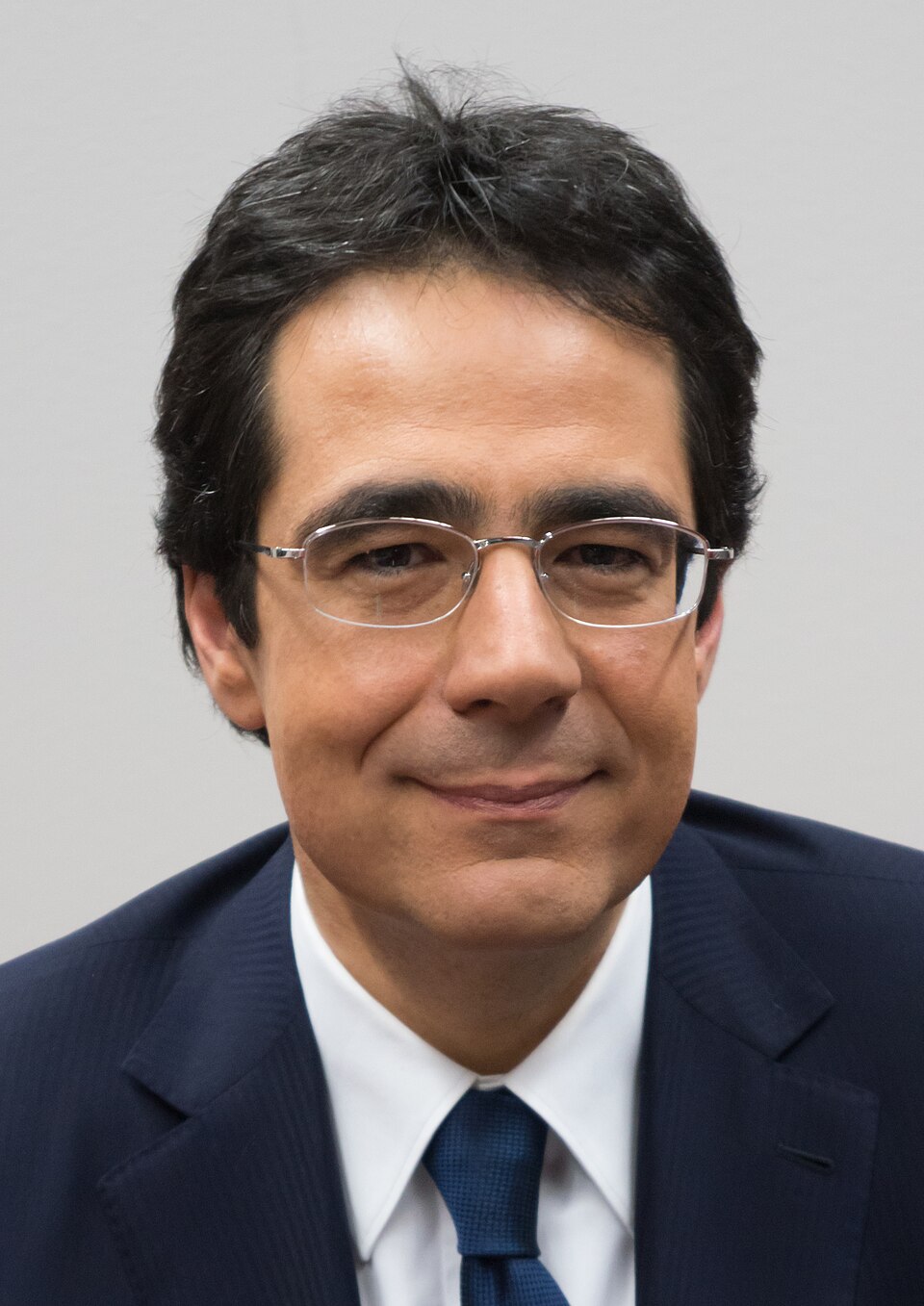 Portrait illustré de Darius Rochebin